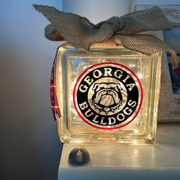 UGA nightstand  nightlight - Picture 1 of 5